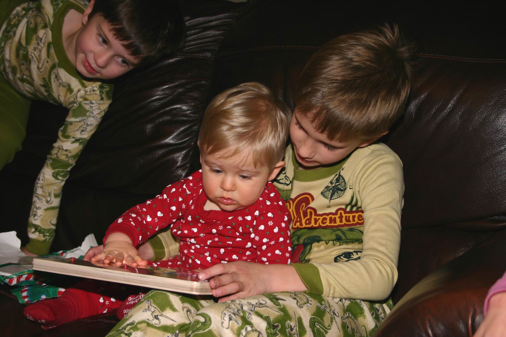 2005-12-24-Christmas-Eve-27.JPG
